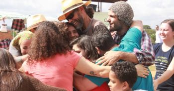 Feira da Violeira celebra 2 anos de conquistas