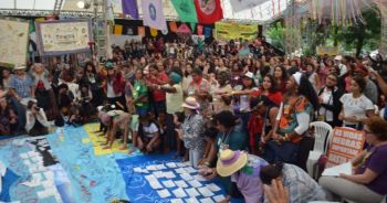 Plenária de mulheres no IV ENA: movimento, memória e força da agroecologia